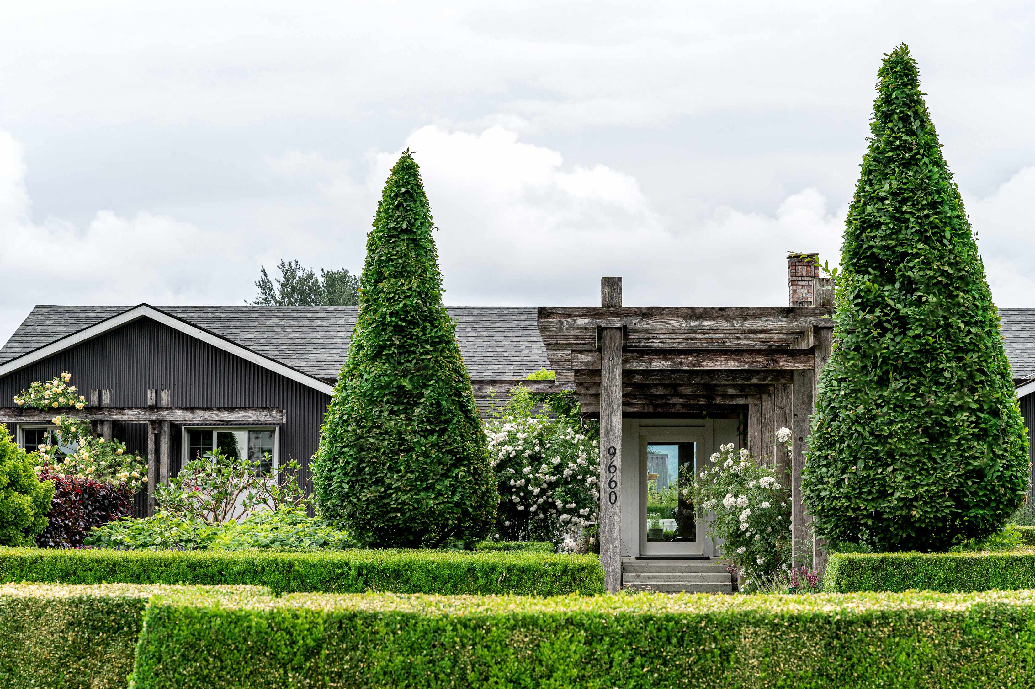 Front view of Pelly Road home.